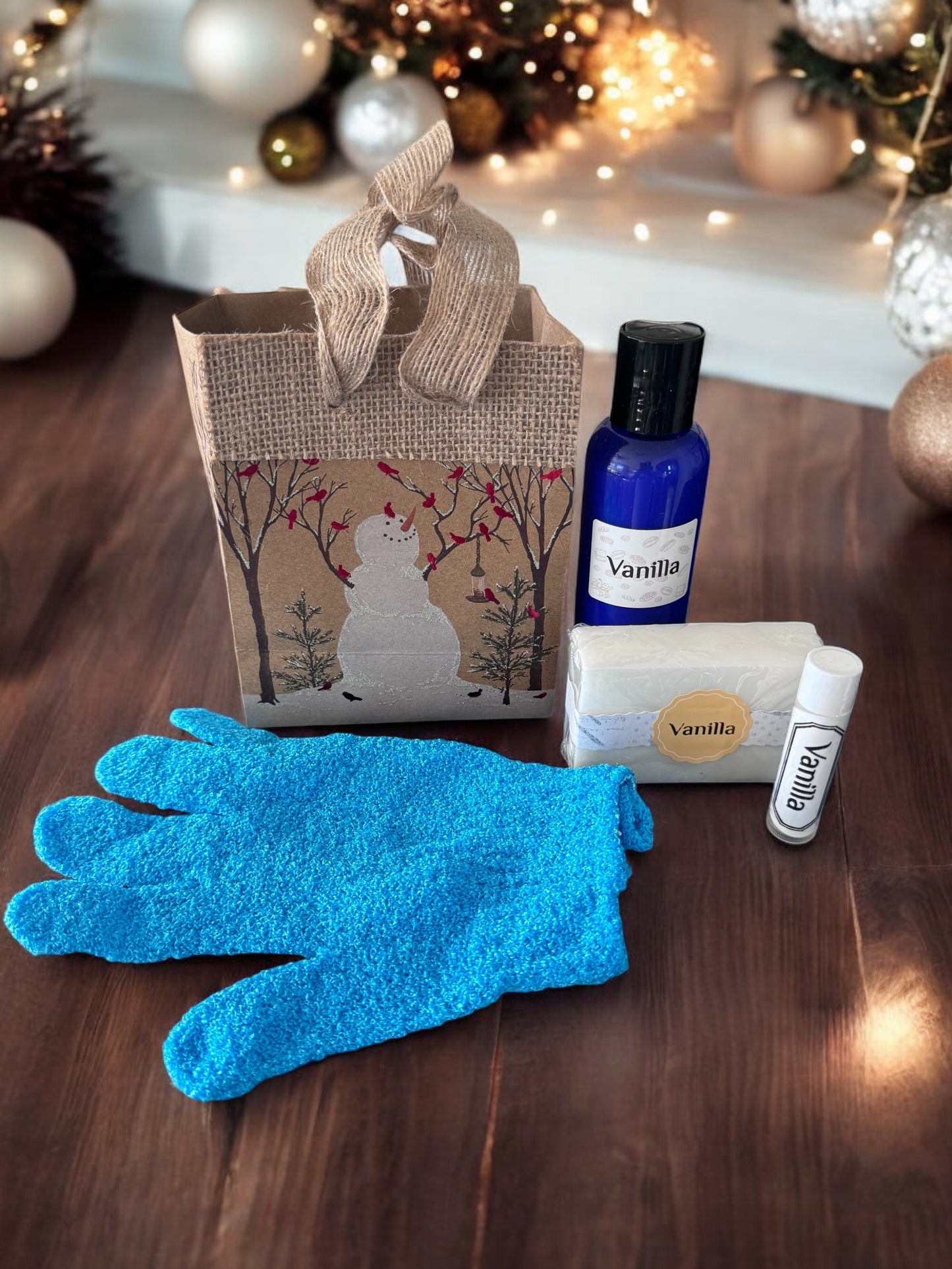 Small snowman gift set (each gift set comes with a different variety of scents)