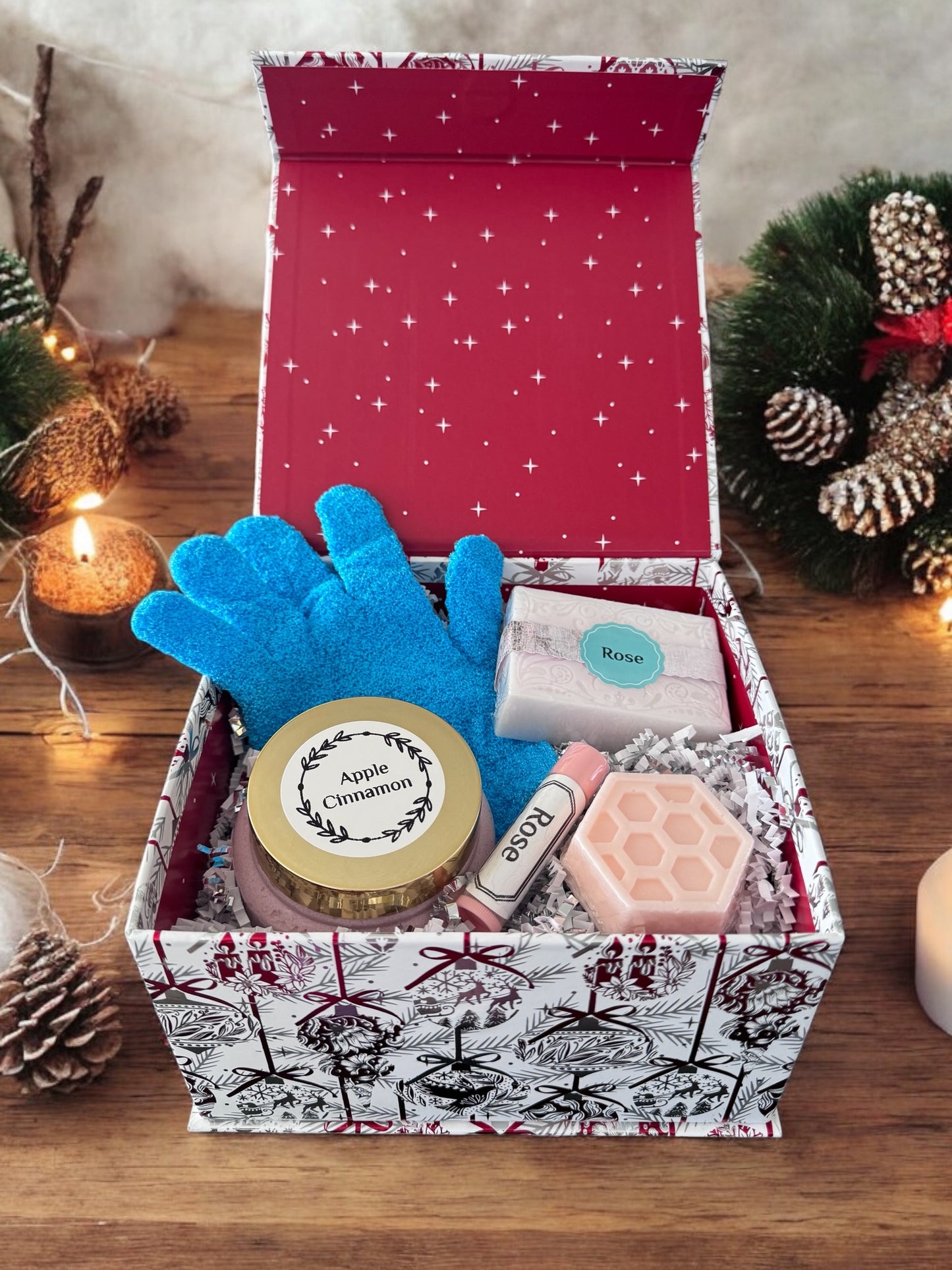 Ornament gift box( each gift box comes with a different variety of scents)